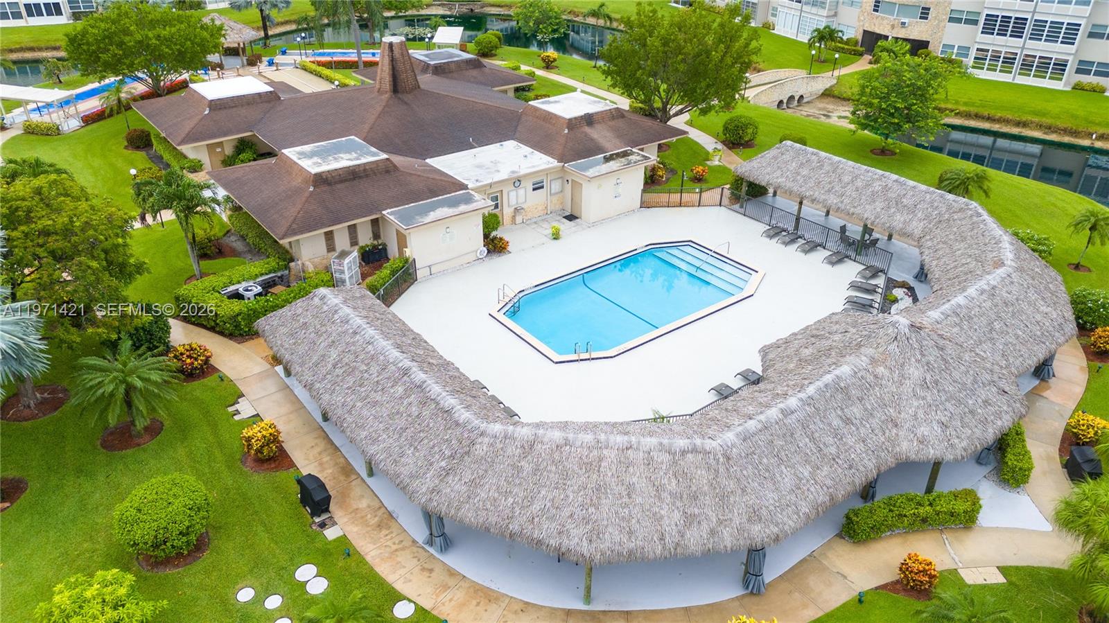 ALOHA GARDENS CONDO - Residential