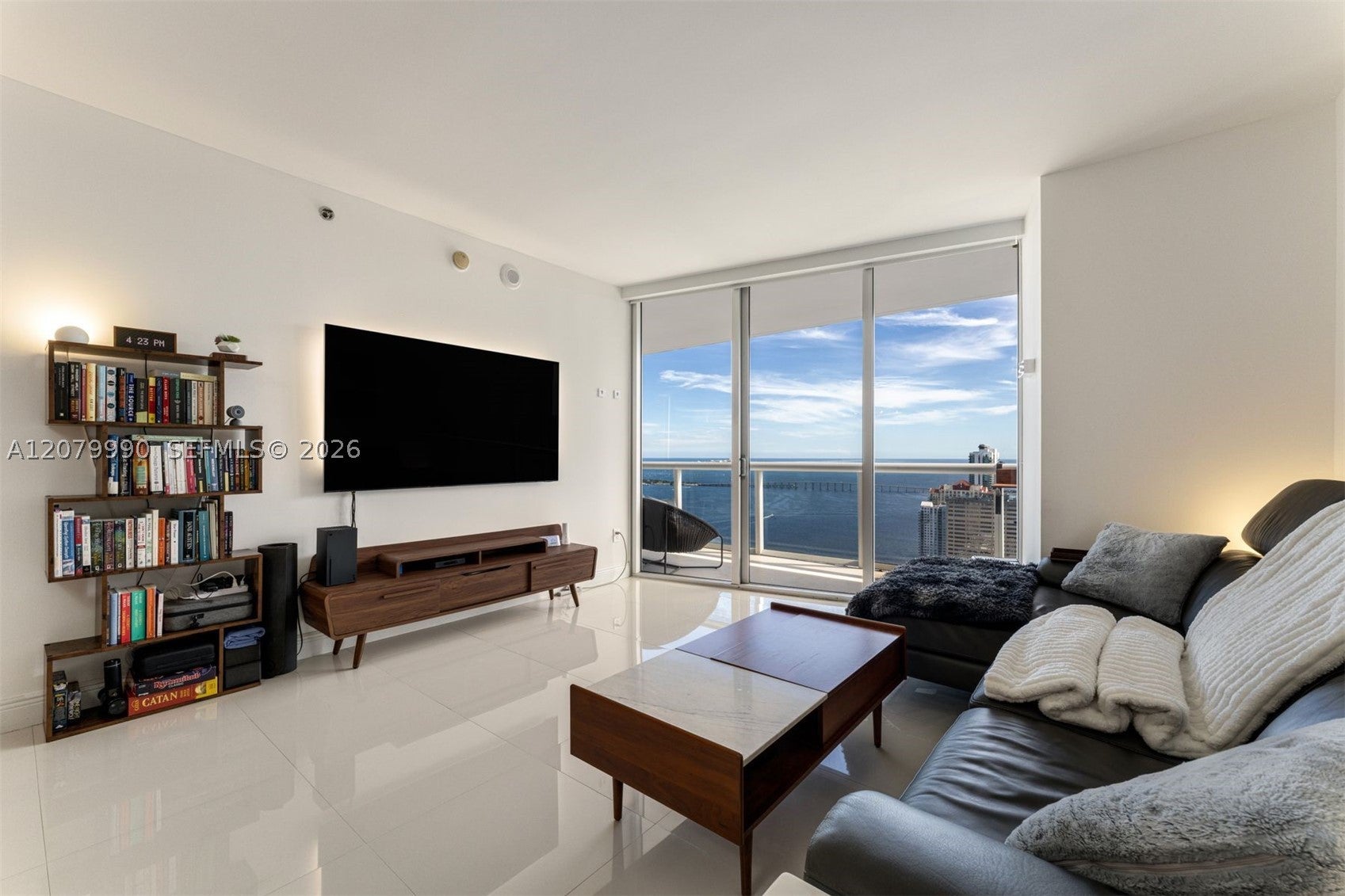 495 Brickell Ave 4709
