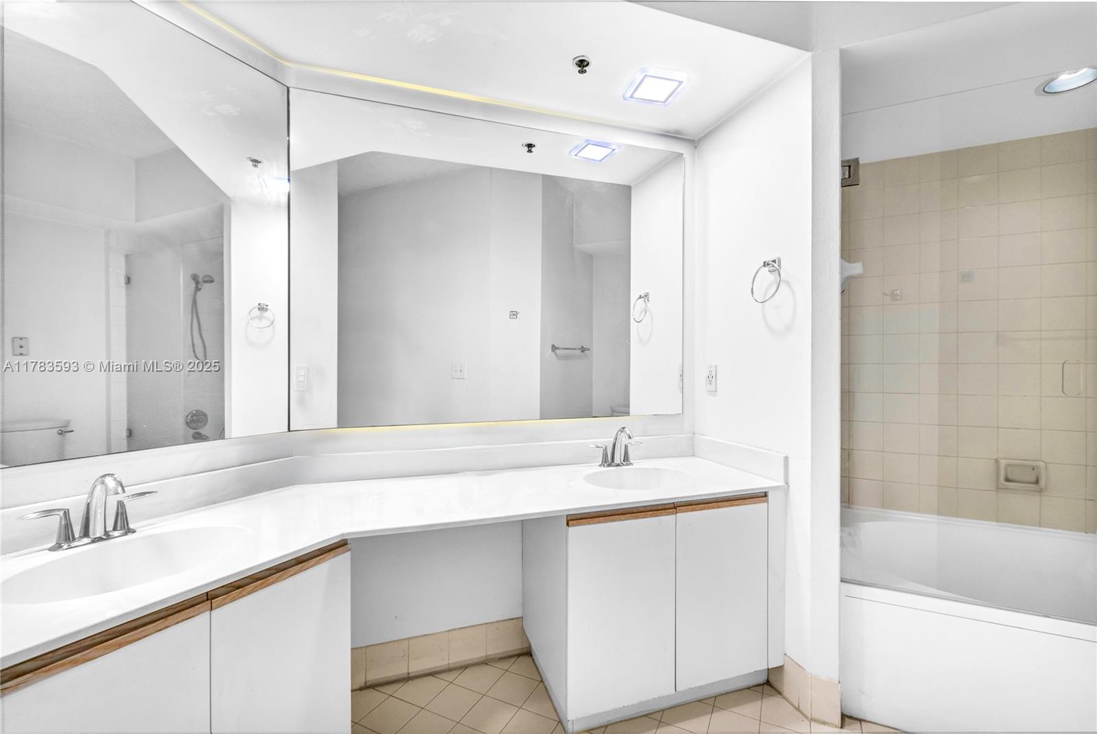 VILLAGE BY THE BAY CONDO - Residential
