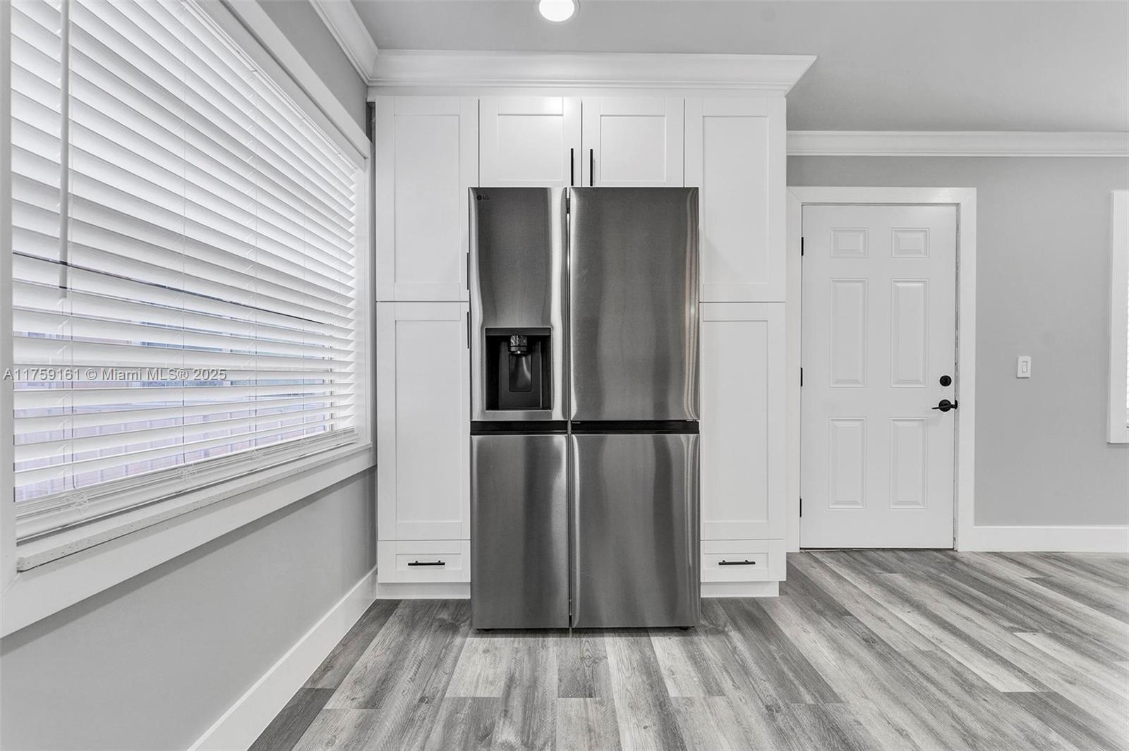 KINGS POINT FLANDERS COND - Residential