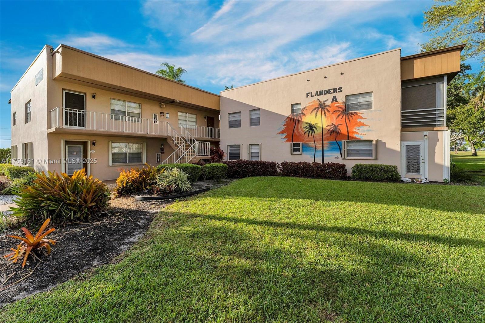 Beautiful remodel 2BR /2BA with golf course and garden views! This popular man gated 55+ community sits in the heart of Delray. Resort style living with endless entertainment including tennis, pickleball, a theatre, cafes, hair salon, classes, group events and so much more. For a relaxing day, gather with friends by the 5 indoor pools or two 18 hole Robert Trent Jones, featuring today's finest putting surface available. Courtesy shuttles are available for grocery runs or to get out and enjoy Delray's famous Atlantic Blvd!