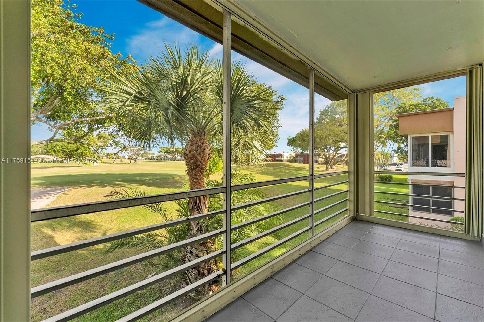KINGS POINT FLANDERS COND - Residential