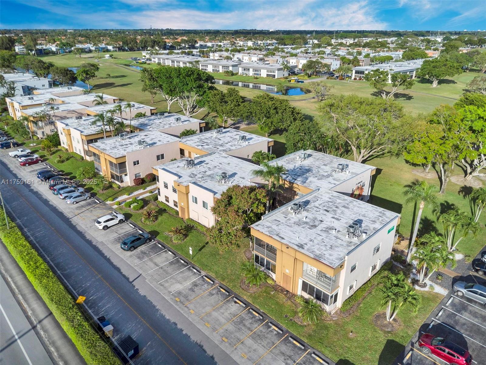 KINGS POINT FLANDERS COND - Residential