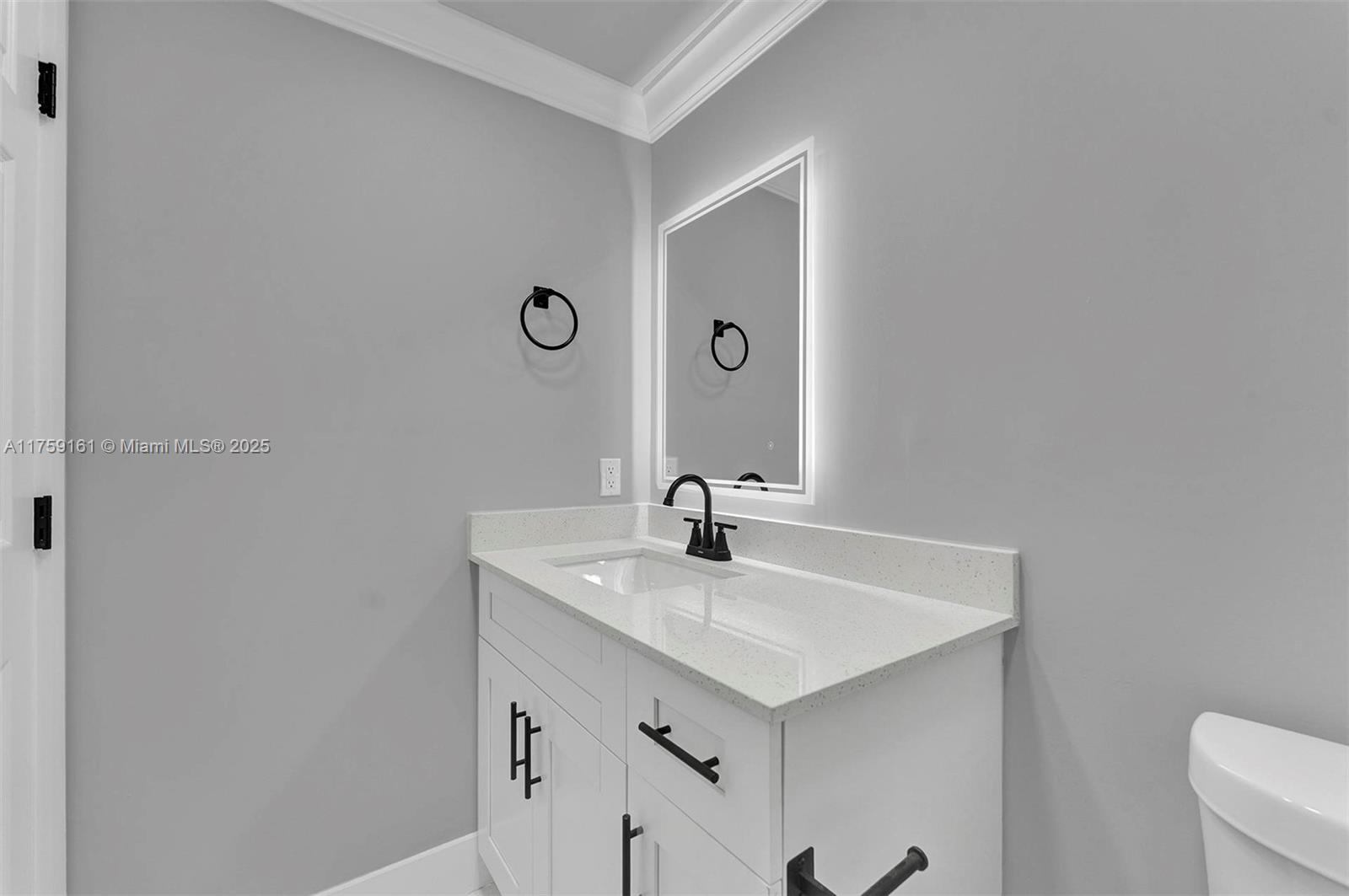 KINGS POINT FLANDERS COND - Residential