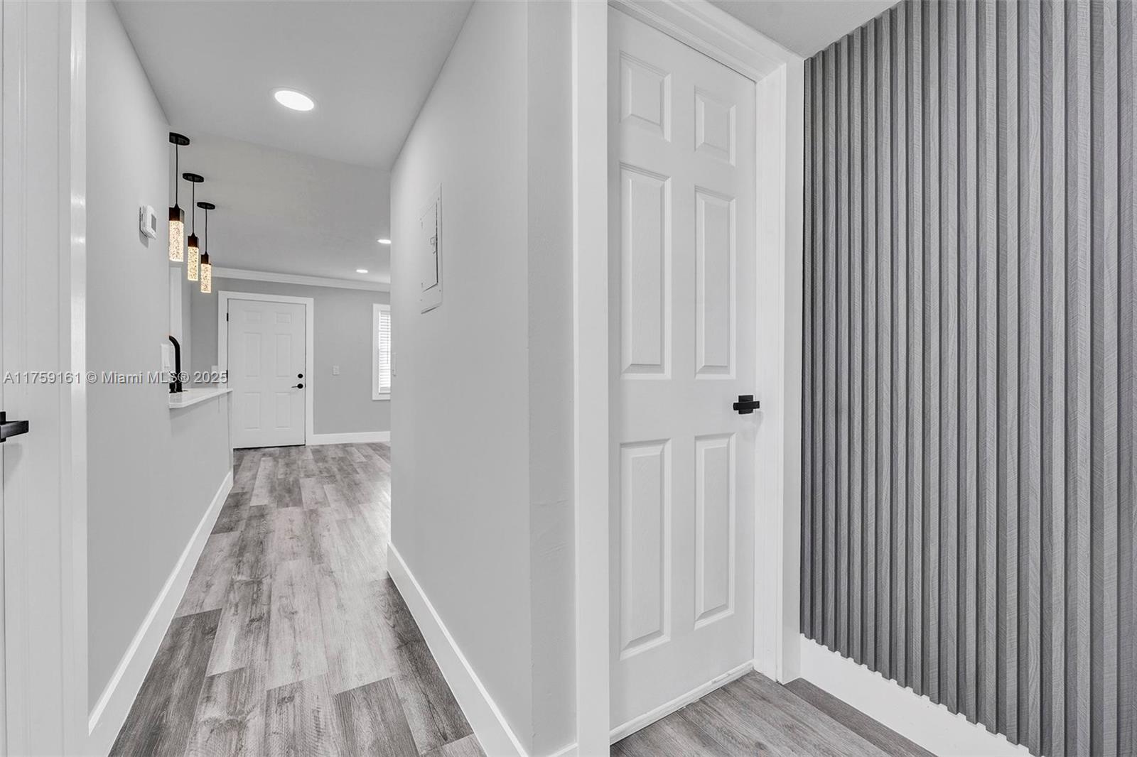 KINGS POINT FLANDERS COND - Residential