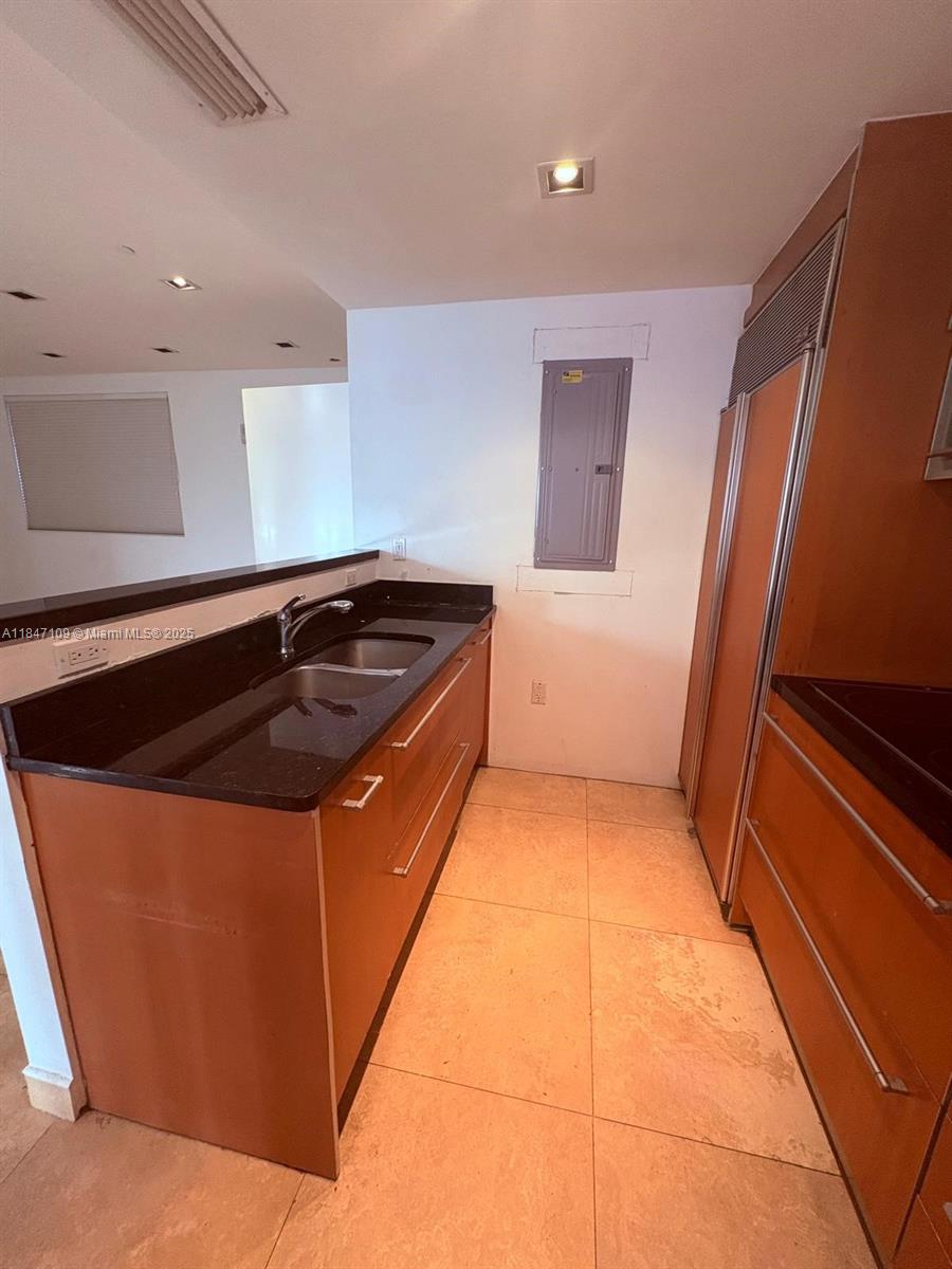 400 Alton Rd TH-3A