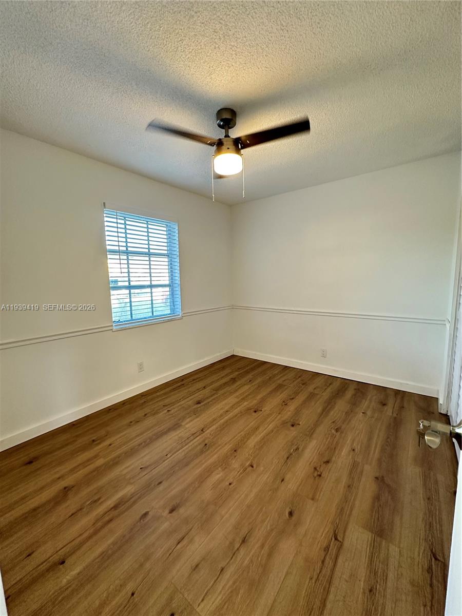 NO 1 PALM-AIRE VILLAGE CO - Residential Lease