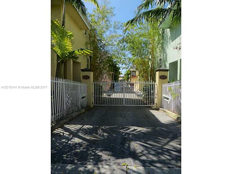 Roads End Village Condo - Residential Lease