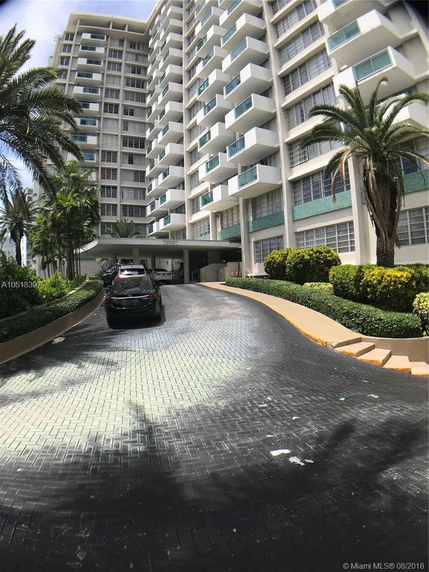 One of best location in MIAMI BEACH. Don't miss this opportunity to rent this x-large studio in the wonderful community of THE MIRADOR. FANTASTIC polished concrete floors, stainless steel appliances, solid wood cabinets, exotic quartz counter-top and plenty of storage. A Full Service Building: Convenience Store, Spa, Hair Salon, 5000+sf Fitness Center w/ Sauna, 24 hours OF SECURITY, VALET PARKING, FANTASTIC Pool Heated and Jacuzzi ON THE BAY. Walking distance to Starbucks, Whole Foods, Restaurants, Walgreen's, Lincoln Rd and the BEACH. Maintenance includes: Cable, Internet, Flood Insurance, Sauna and Fitness Center.