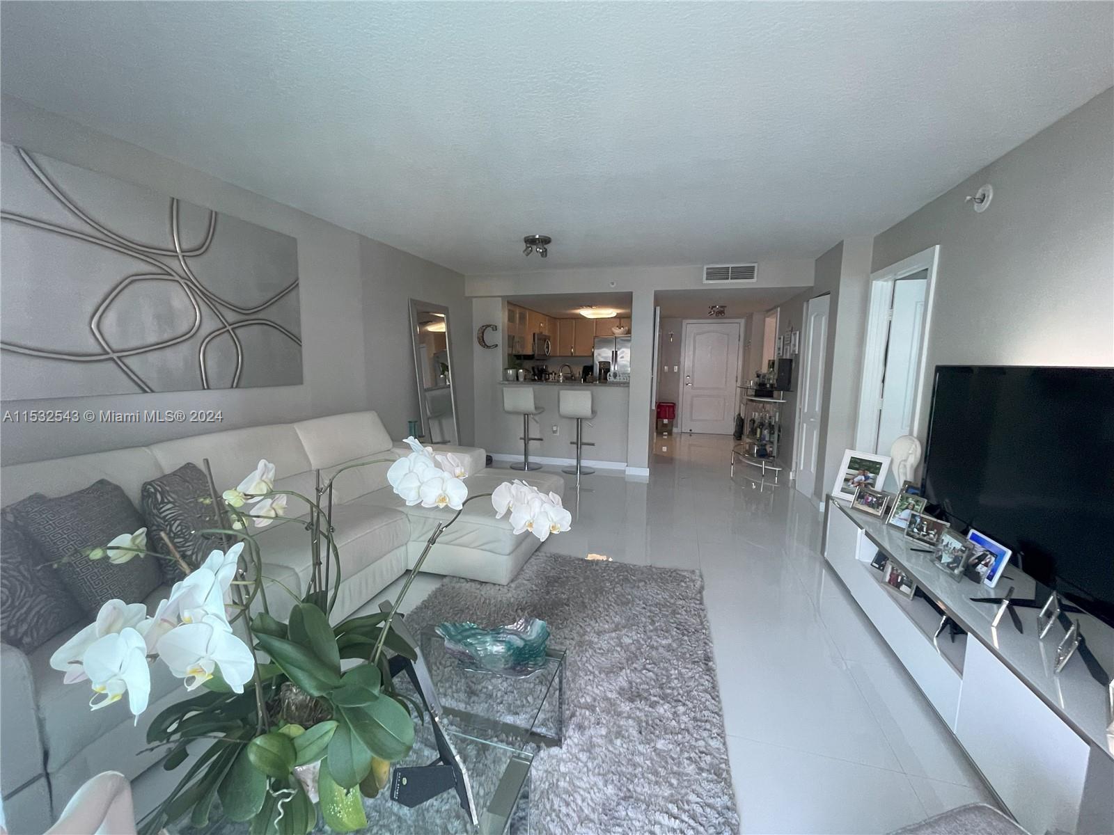 SKYLINE ON BRICKELL CONDO - Residential Lease