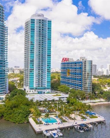 SKYLINE ON BRICKELL CONDO - Residential Lease