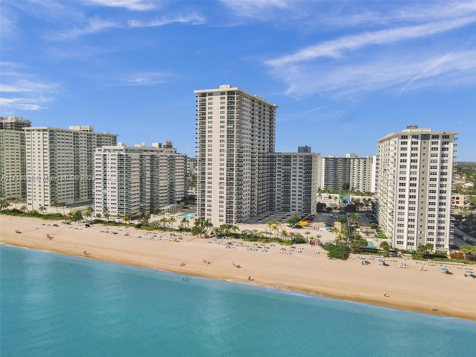 COMMODORE CONDO - Residential