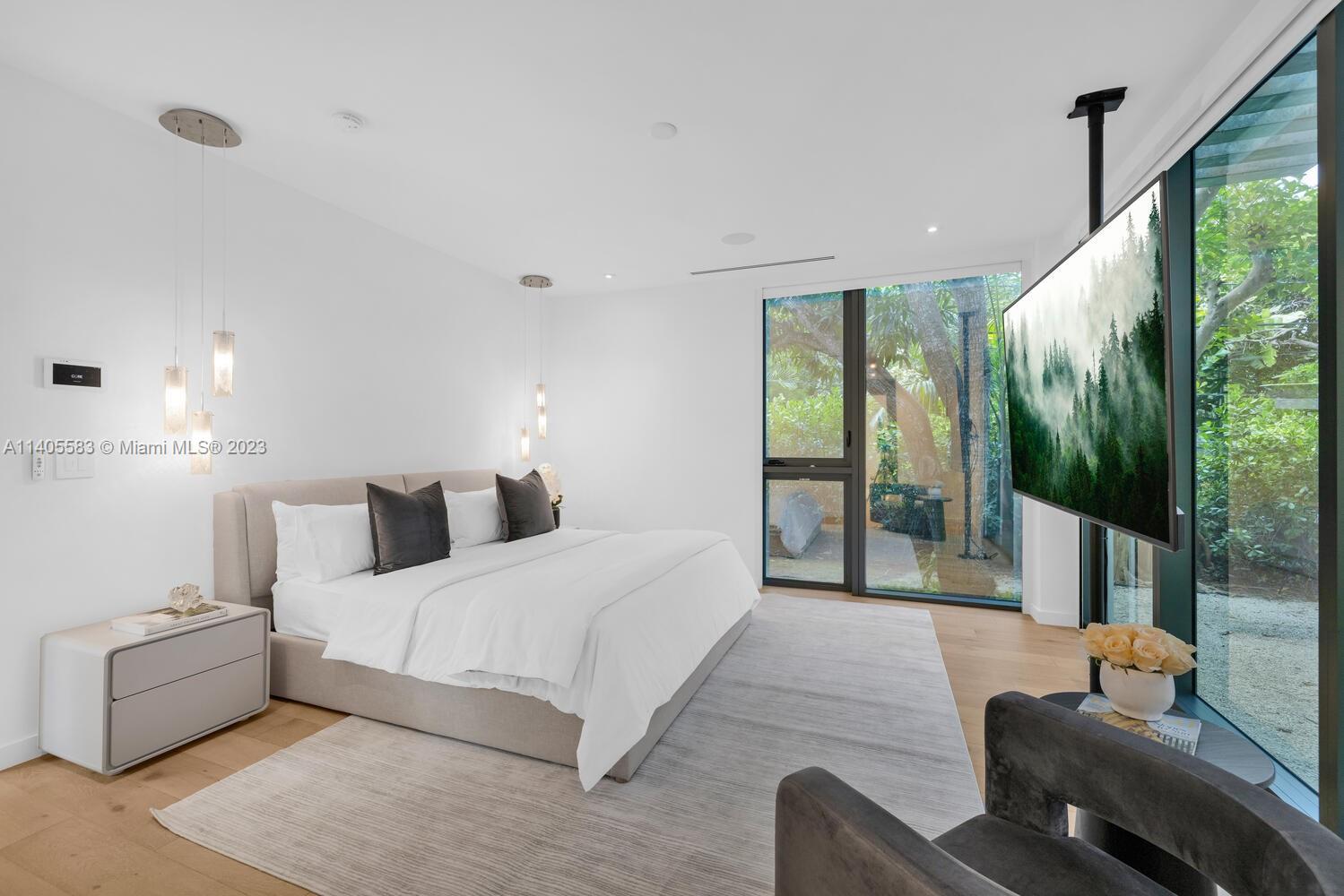 PINE TREE ESTATES - Residential