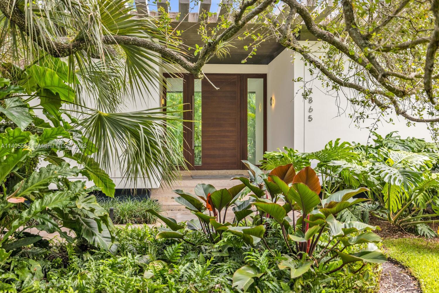 PINE TREE ESTATES - Residential