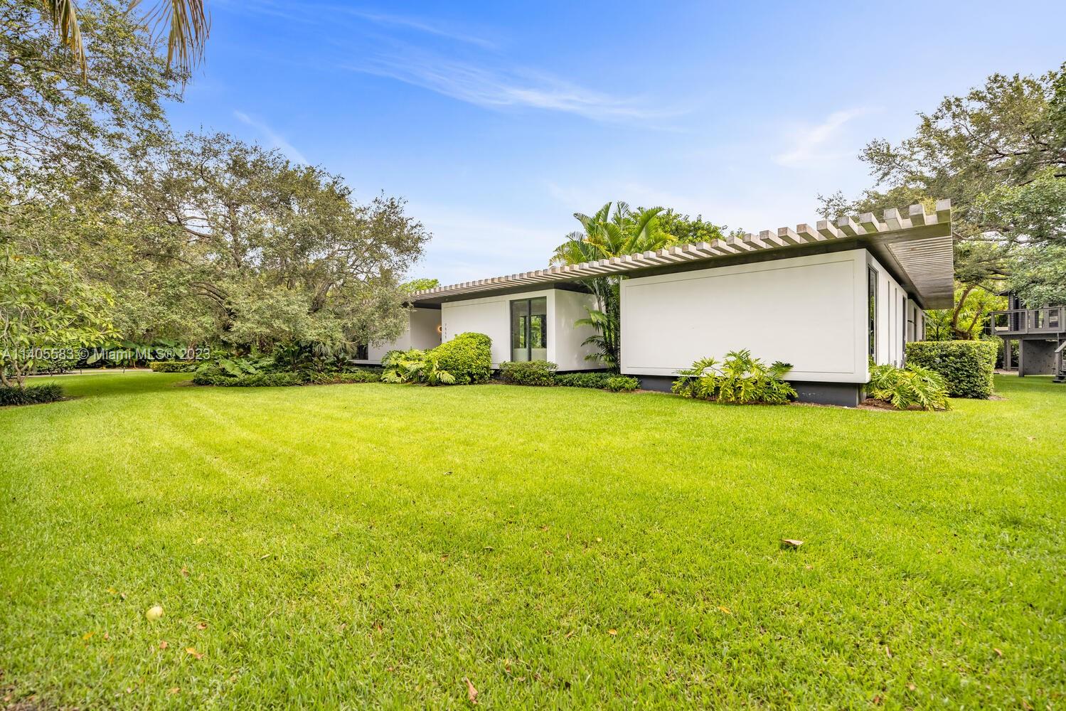 PINE TREE ESTATES - Residential