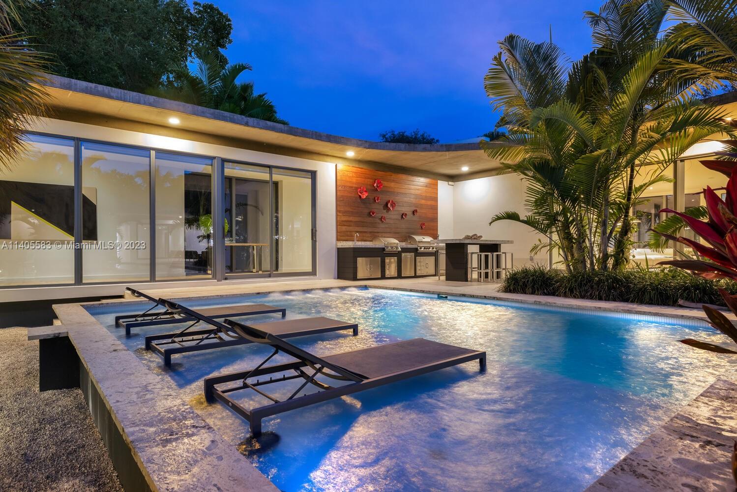 PINE TREE ESTATES - Residential