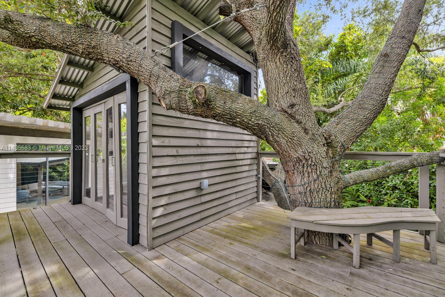 PINE TREE ESTATES - Residential