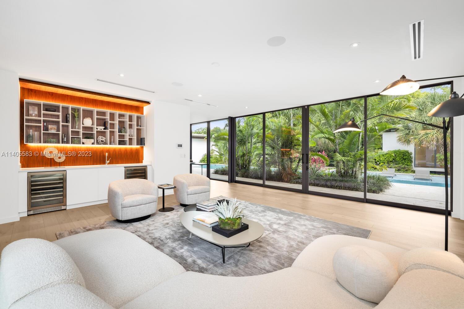 PINE TREE ESTATES - Residential