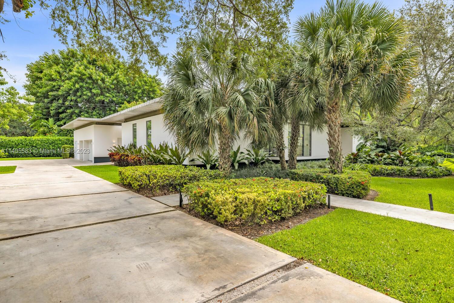 PINE TREE ESTATES - Residential