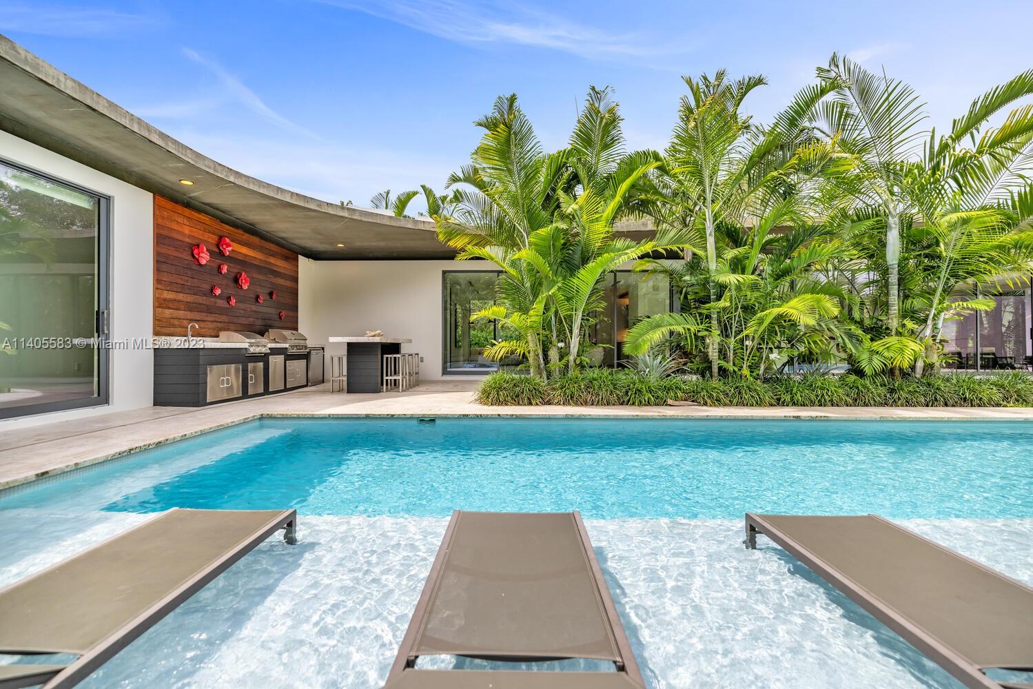 PINE TREE ESTATES - Residential