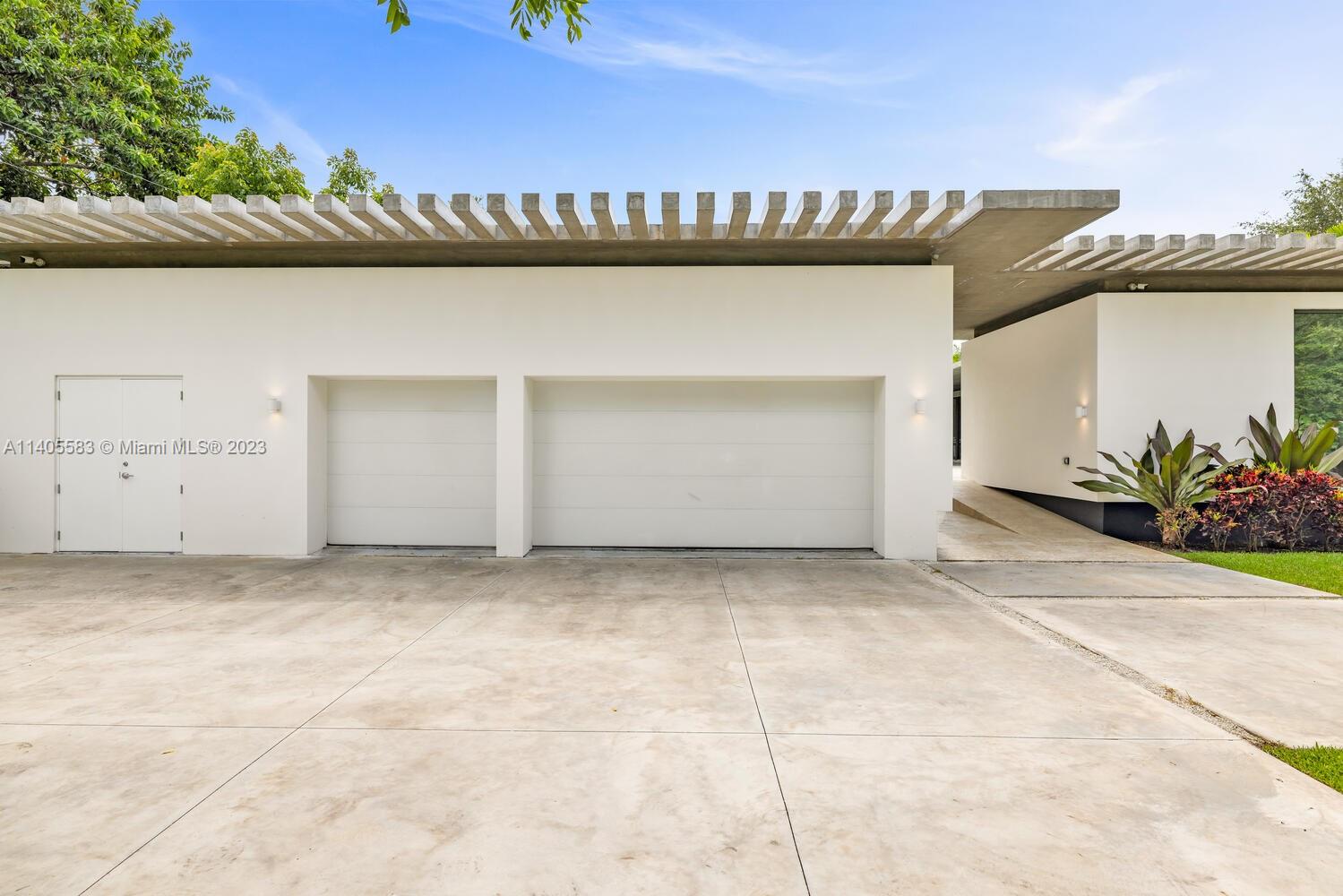 PINE TREE ESTATES - Residential