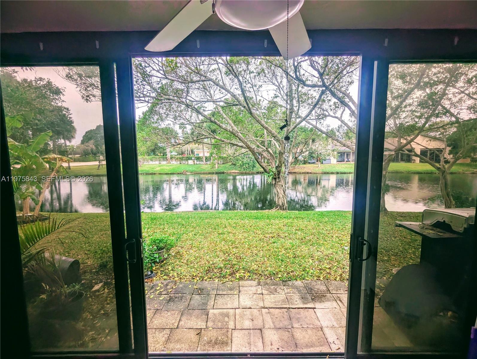 VILLAS OF BONAVENTURE AT - Residential Lease