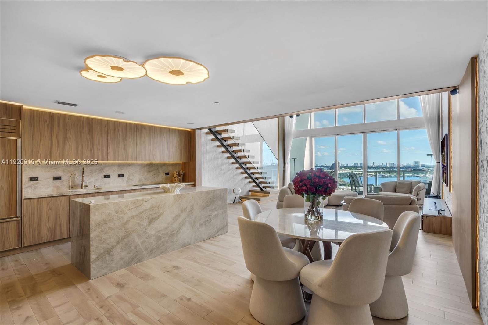 1040 Biscayne Blvd 1403