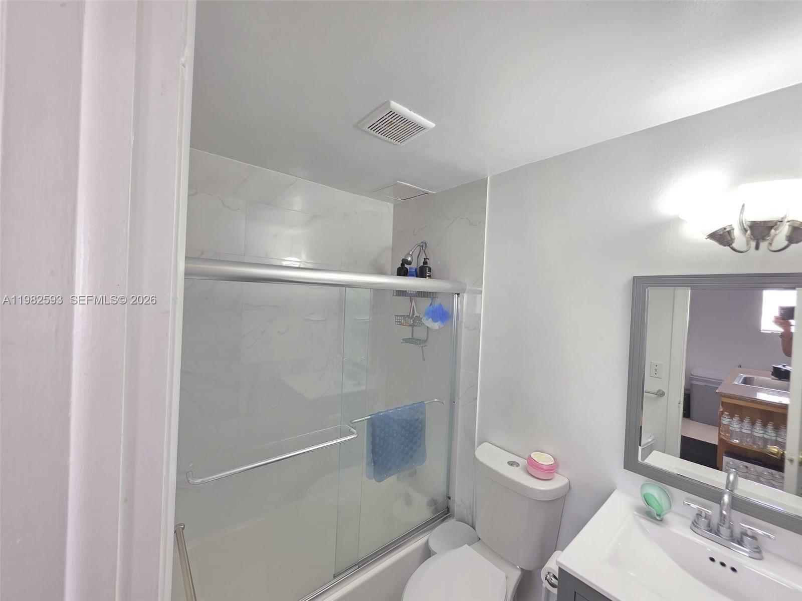 PENN PLAZA CONDO - Residential Lease