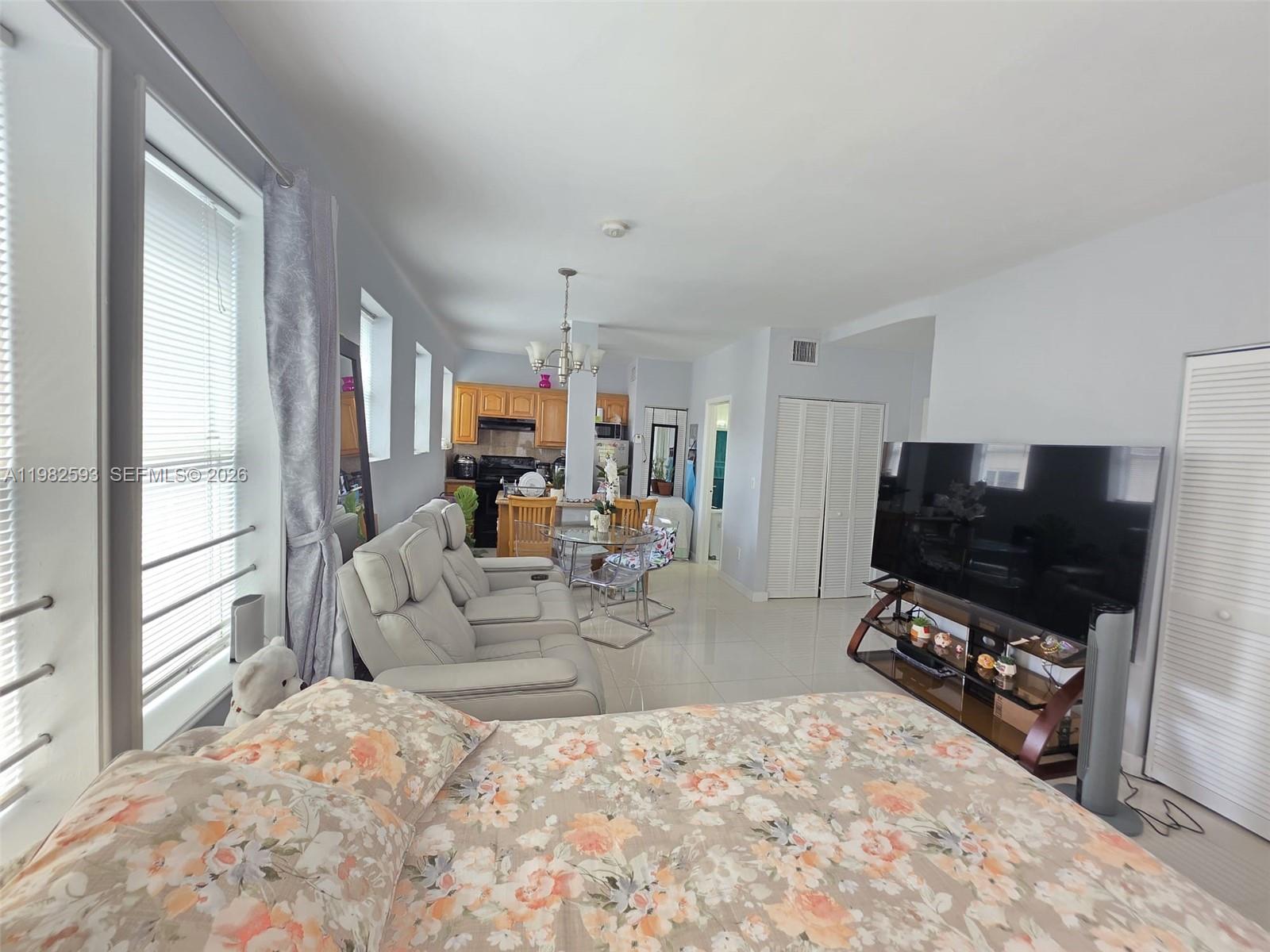 PENN PLAZA CONDO - Residential Lease