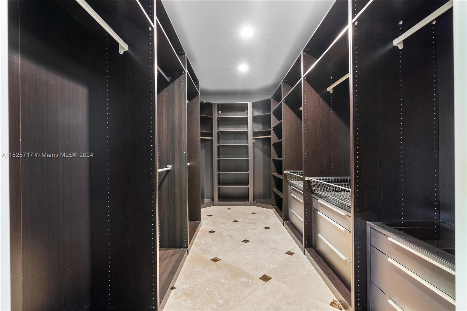 CORAL RIDGE NORTH - Residential