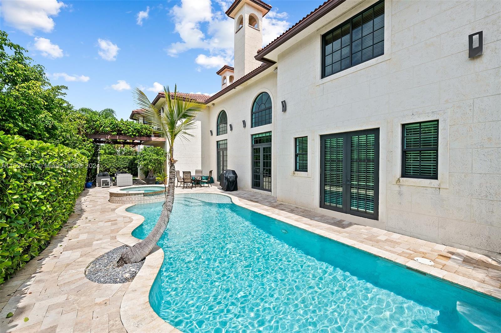 CORAL RIDGE NORTH - Residential