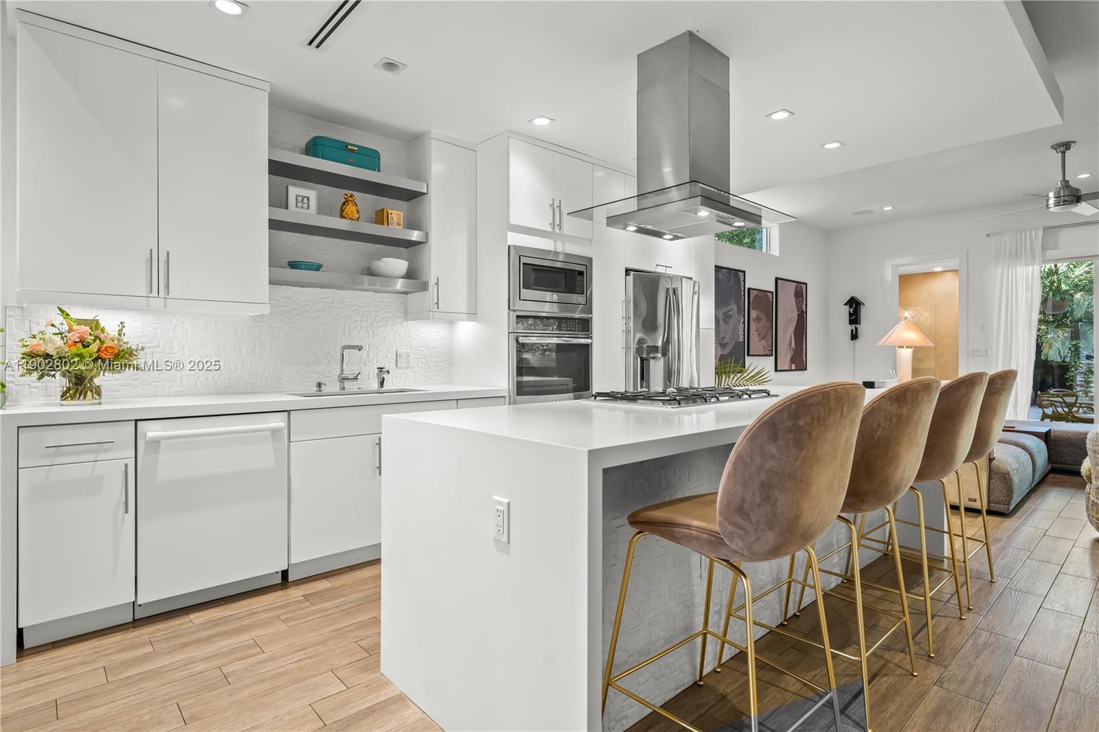 JACKSON PEACOCKS SUB - Residential