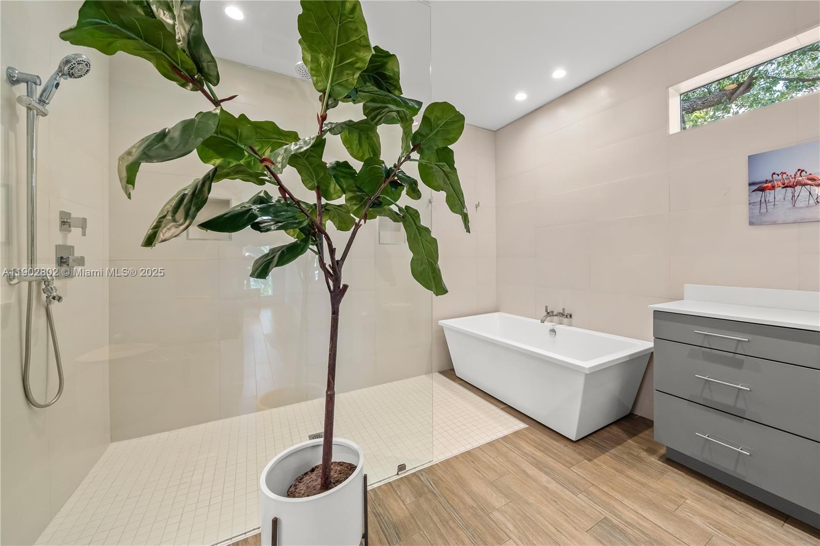 JACKSON PEACOCKS SUB - Residential