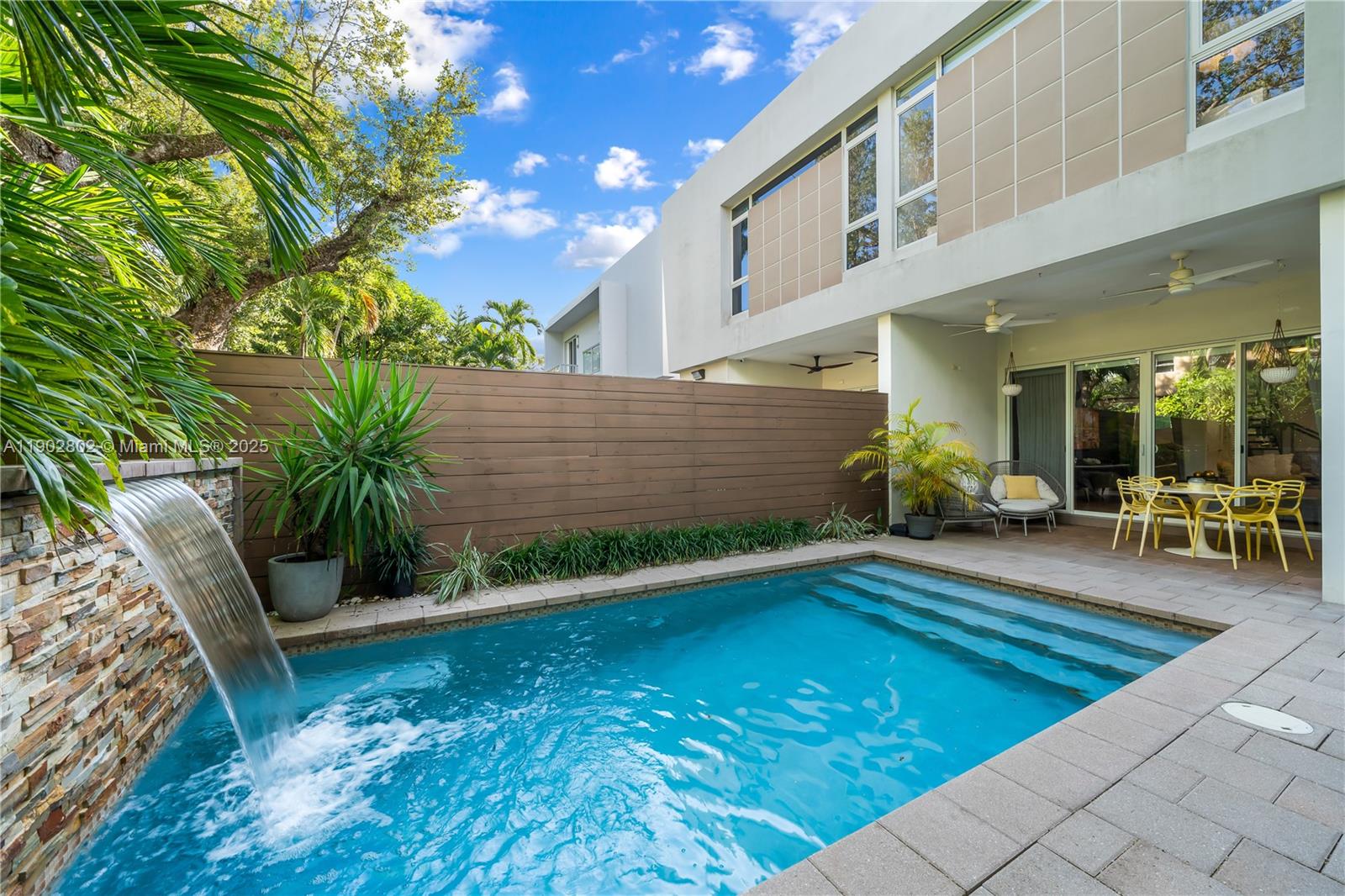 JACKSON PEACOCKS SUB - Residential