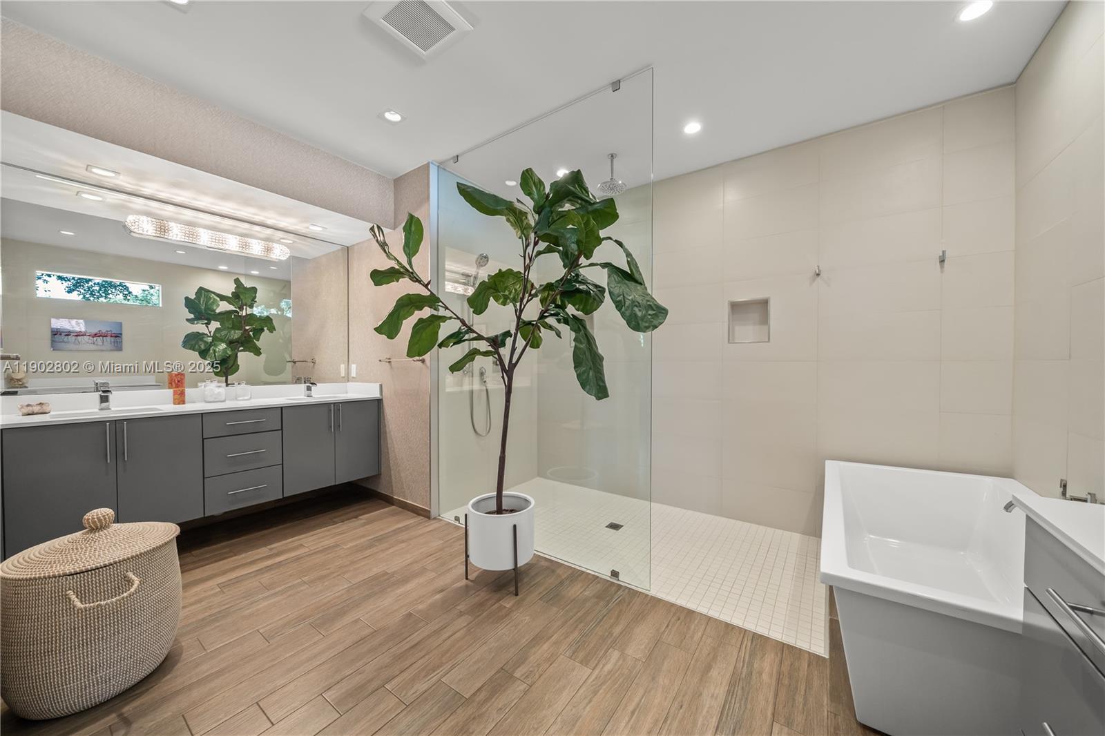 JACKSON PEACOCKS SUB - Residential