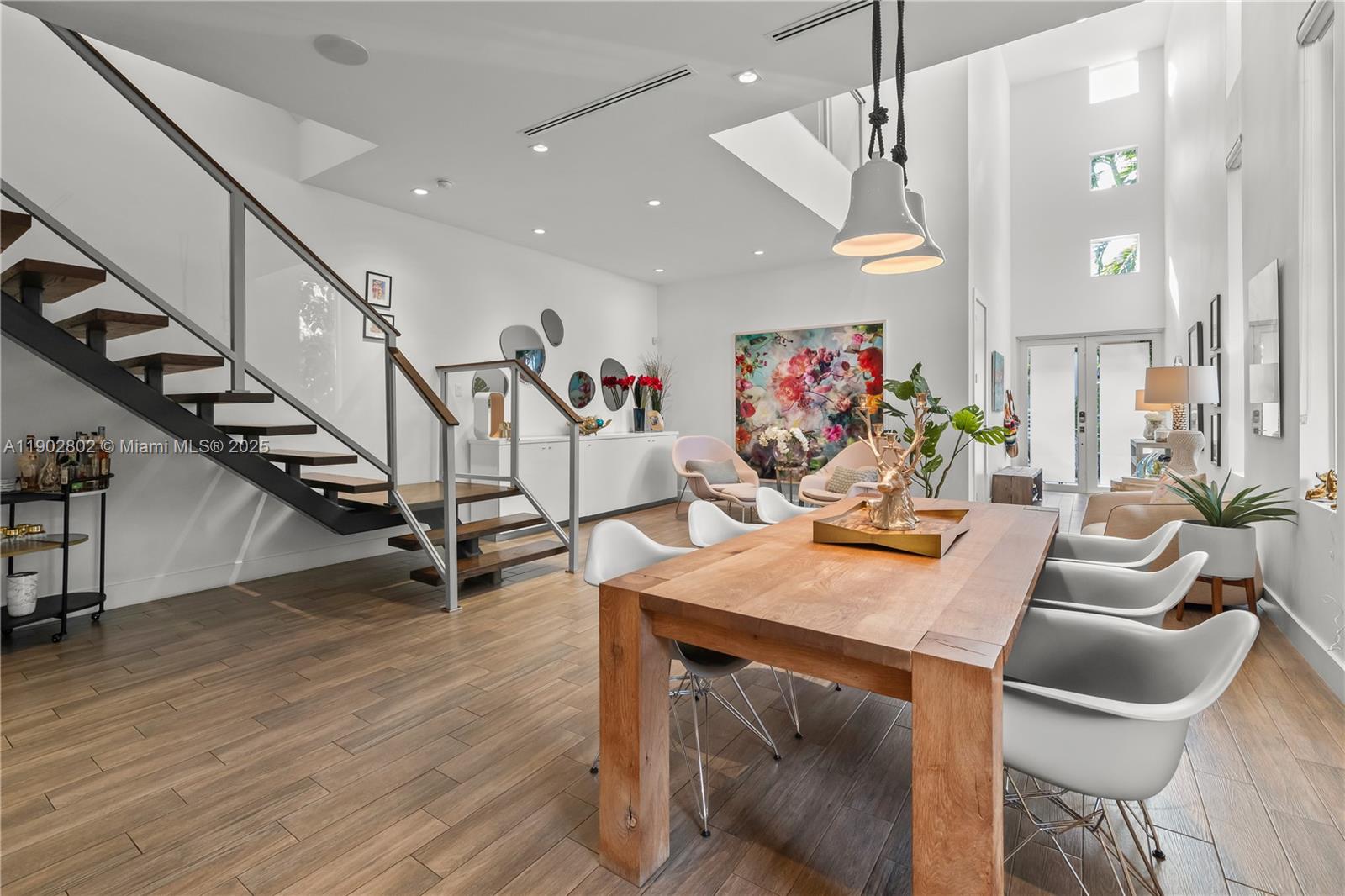 JACKSON PEACOCKS SUB - Residential