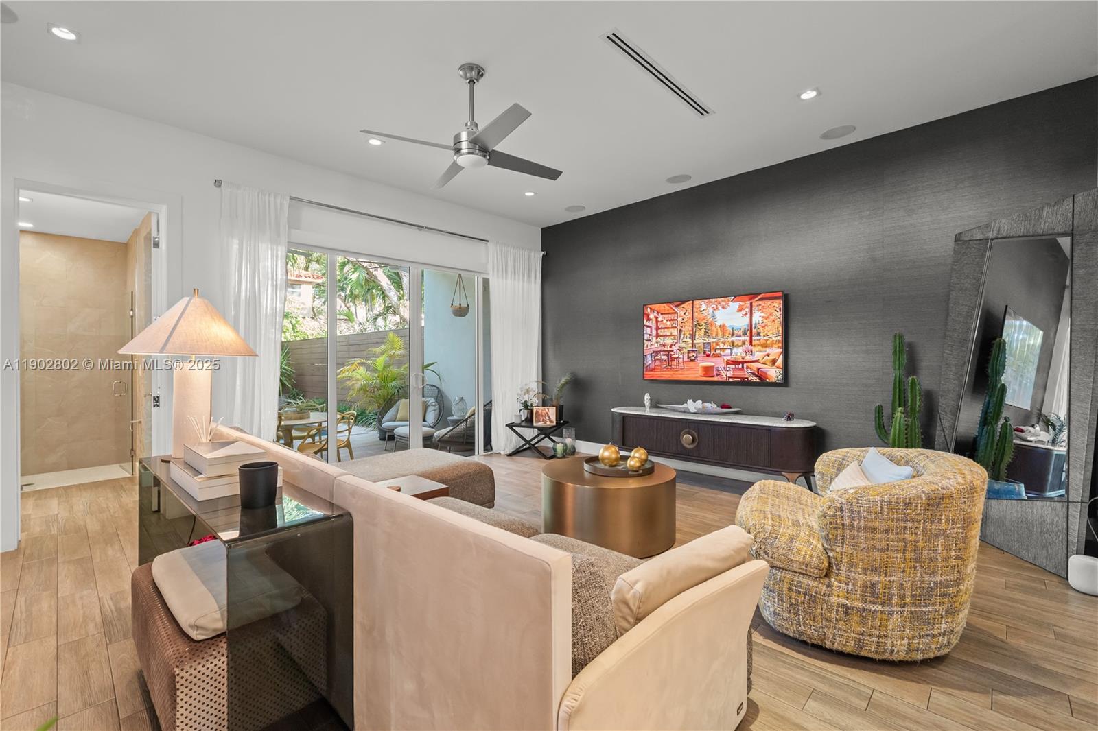 JACKSON PEACOCKS SUB - Residential