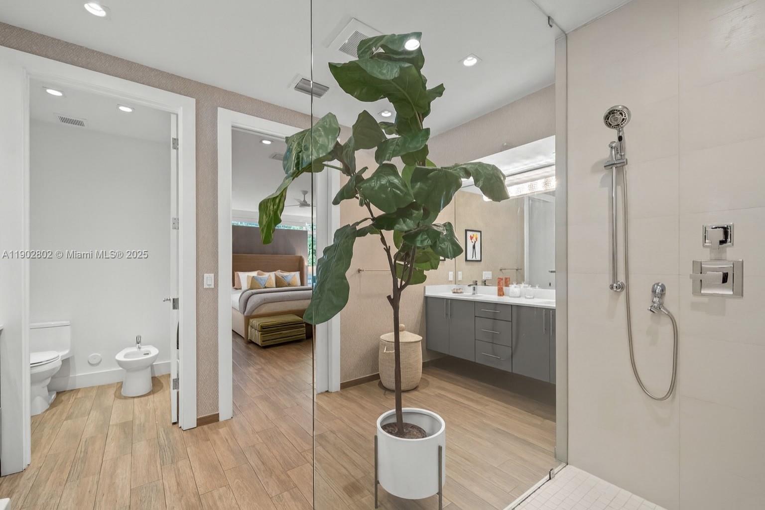 JACKSON PEACOCKS SUB - Residential