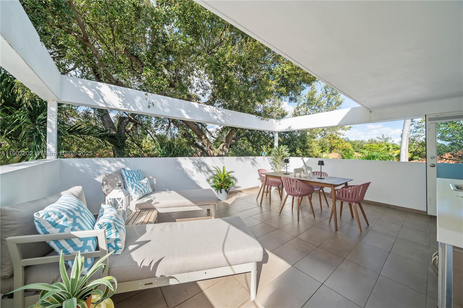 JACKSON PEACOCKS SUB - Residential