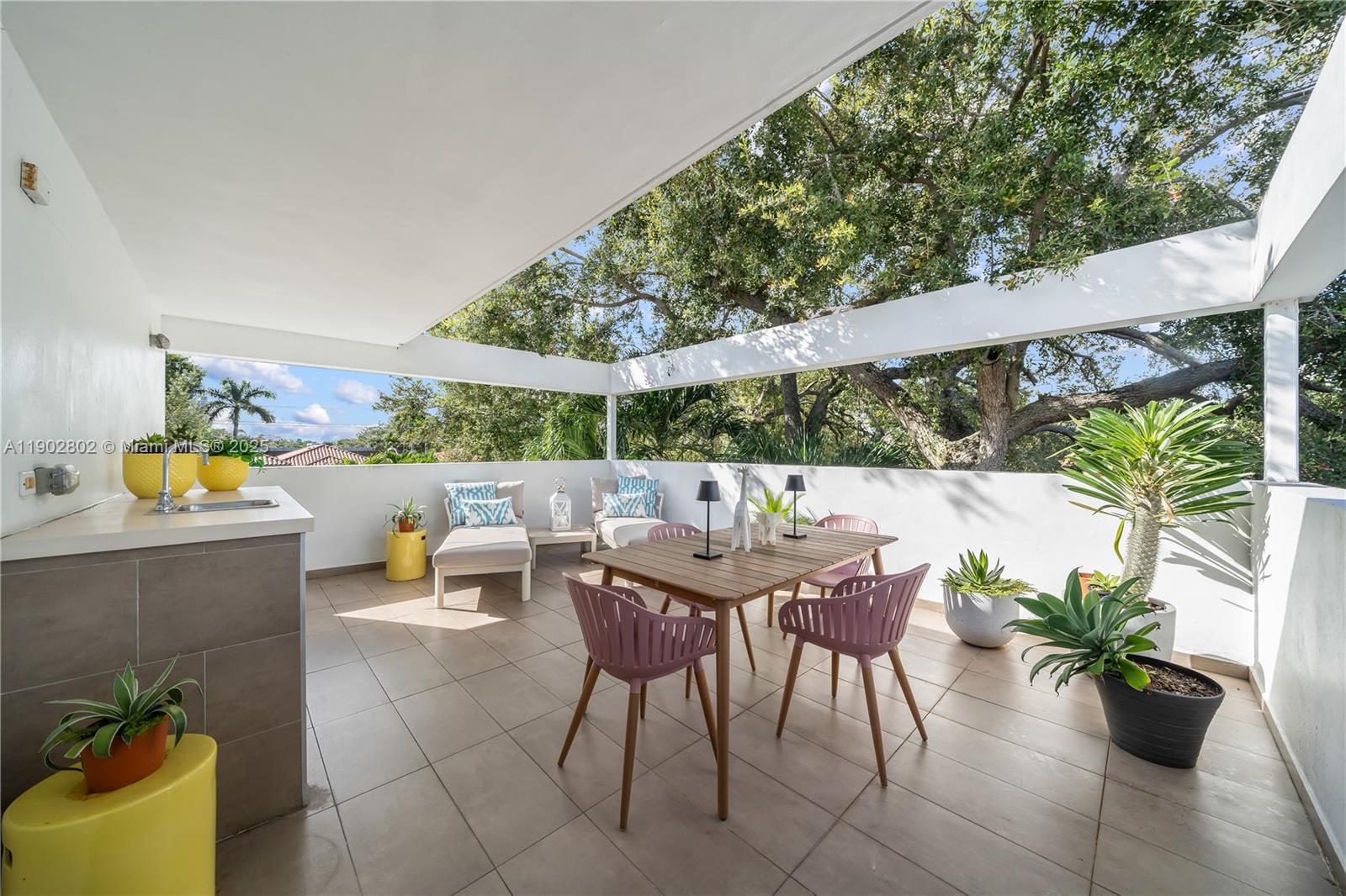 JACKSON PEACOCKS SUB - Residential