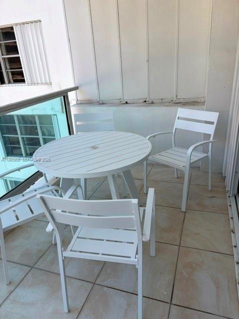 5161 Collins Ave 701