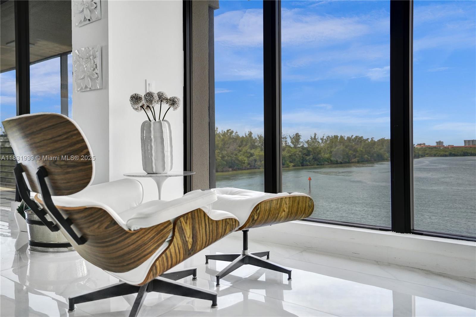 ROGERS EAST CONDO - Residential Lease