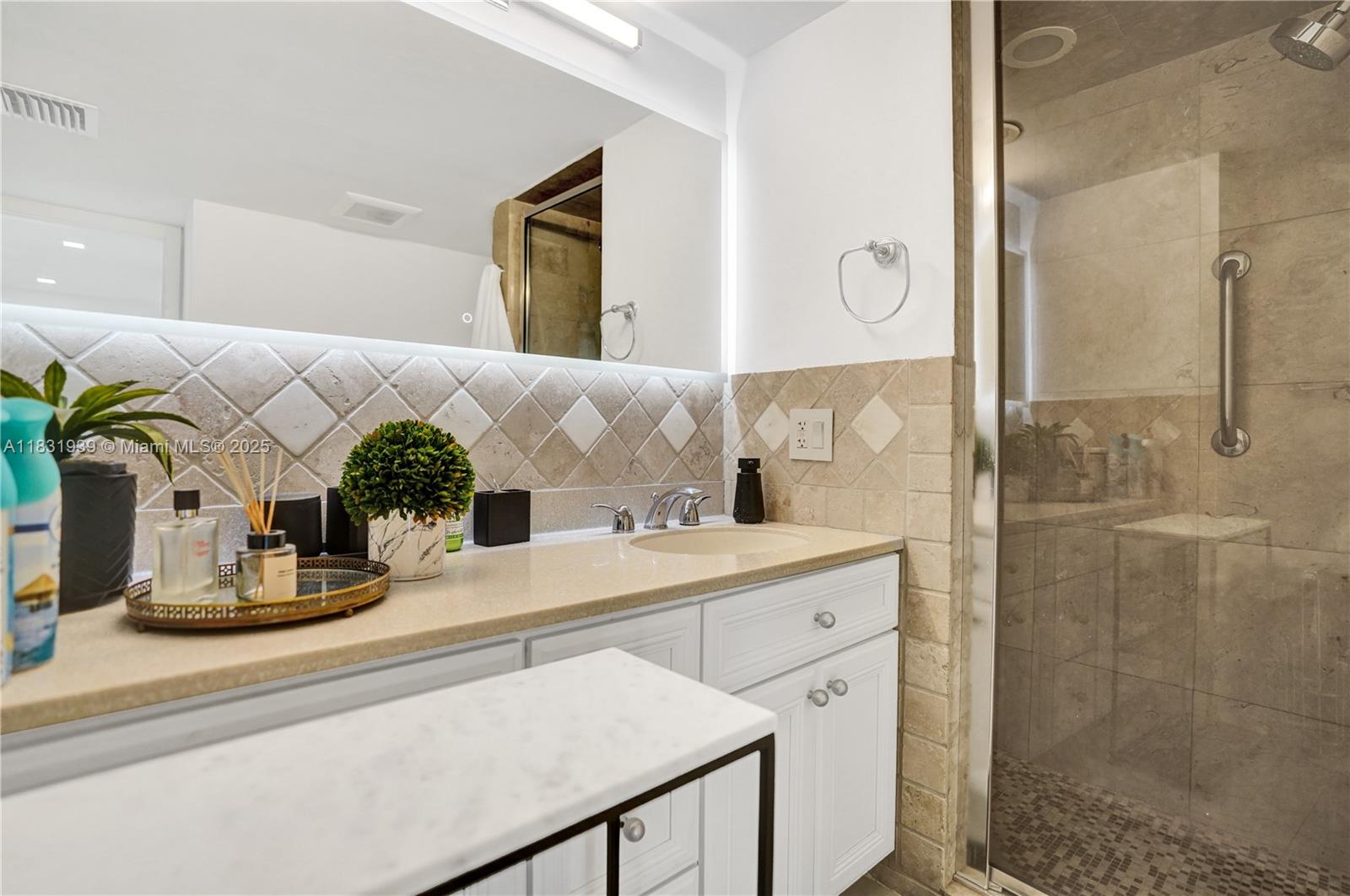 ROGERS EAST CONDO - Residential Lease