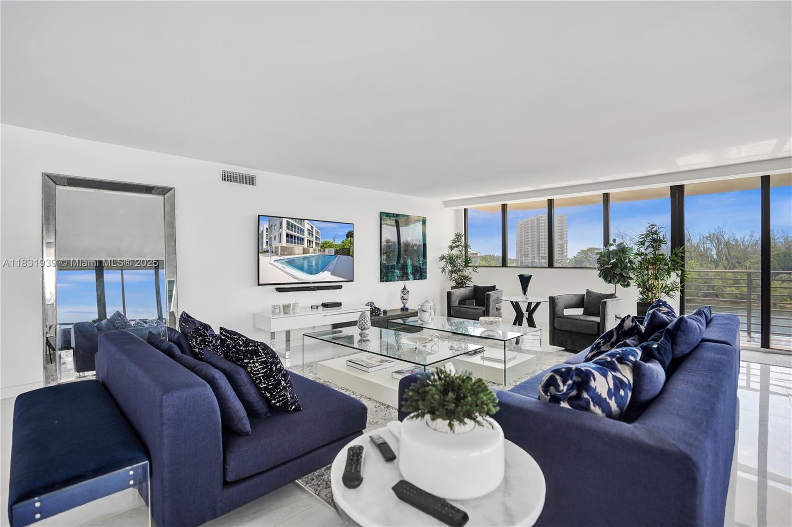 ROGERS EAST CONDO - Residential Lease