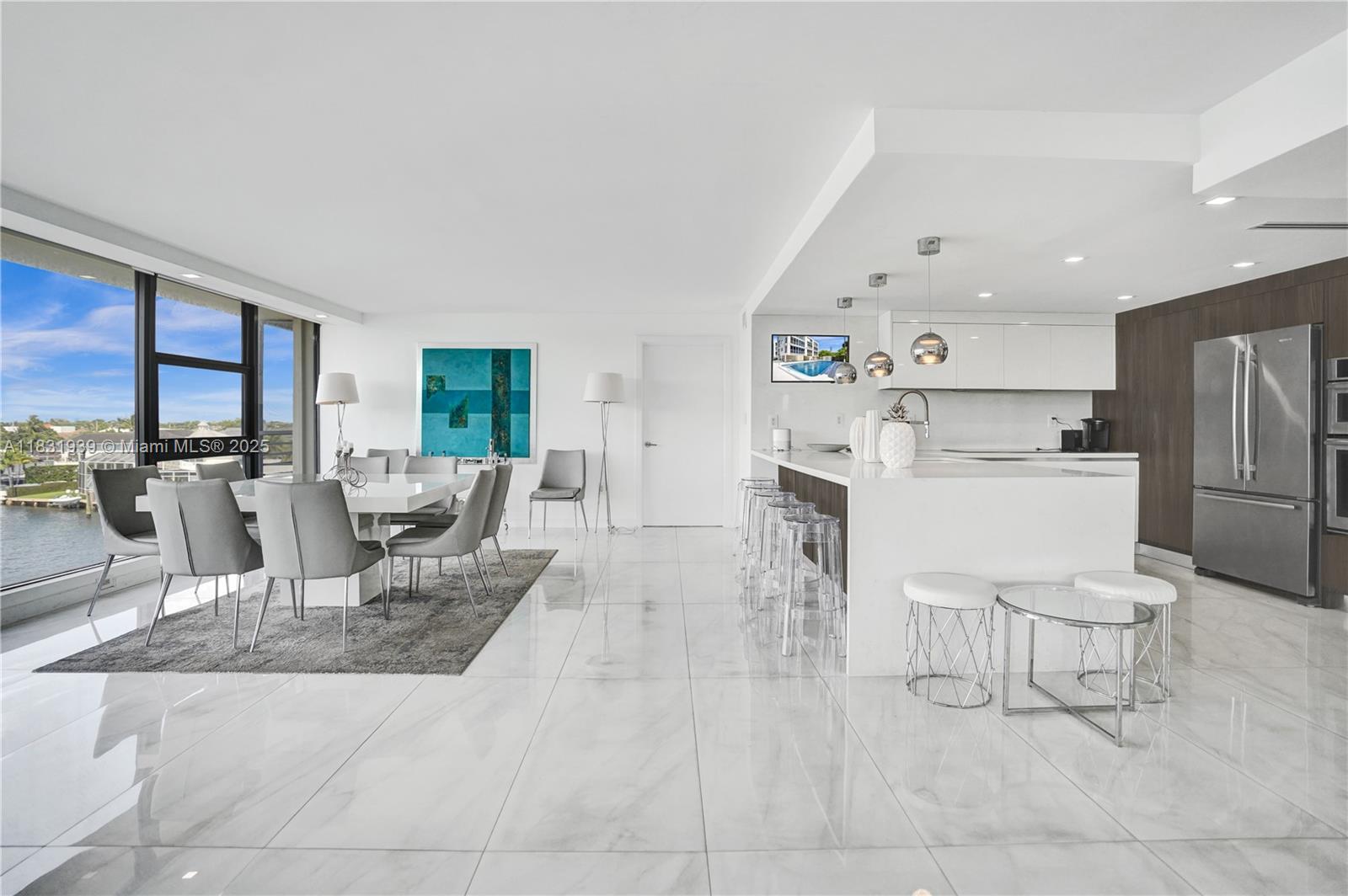 ROGERS EAST CONDO - Residential Lease