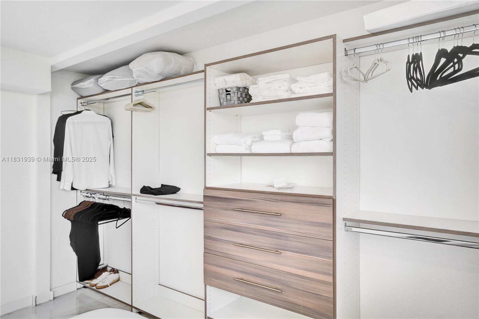 ROGERS EAST CONDO - Residential Lease