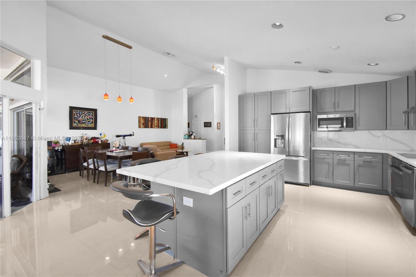 211 Cameron Ct