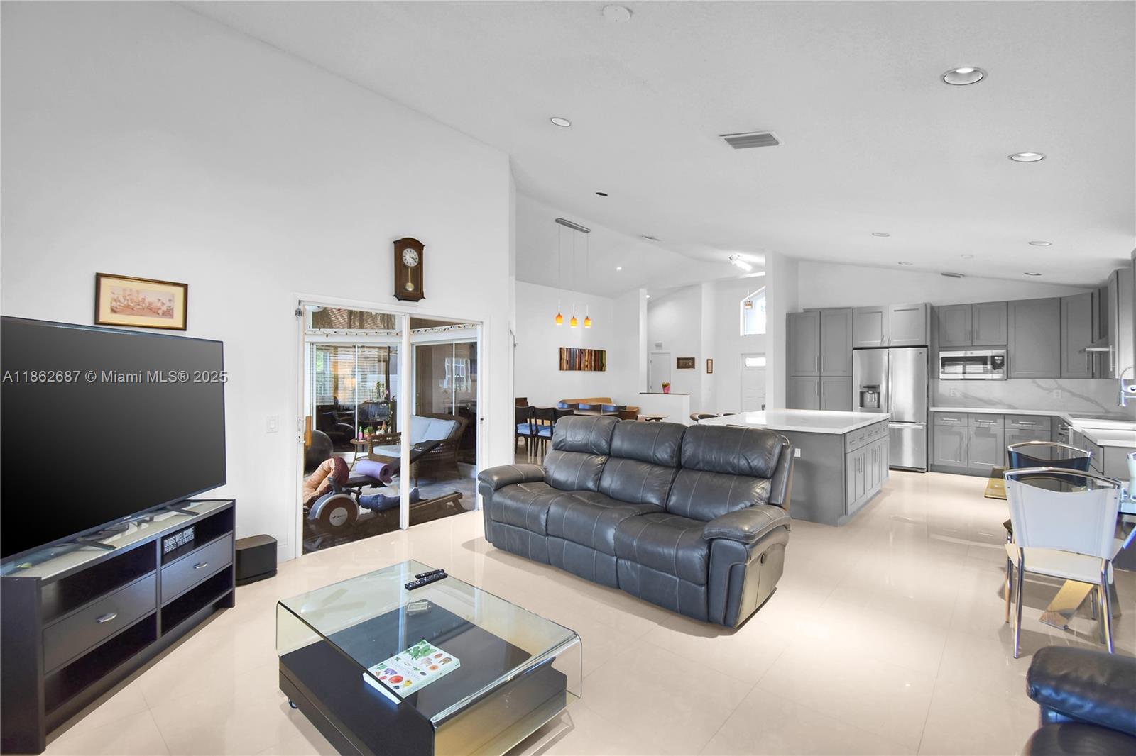 SECTOR 4 - Residential