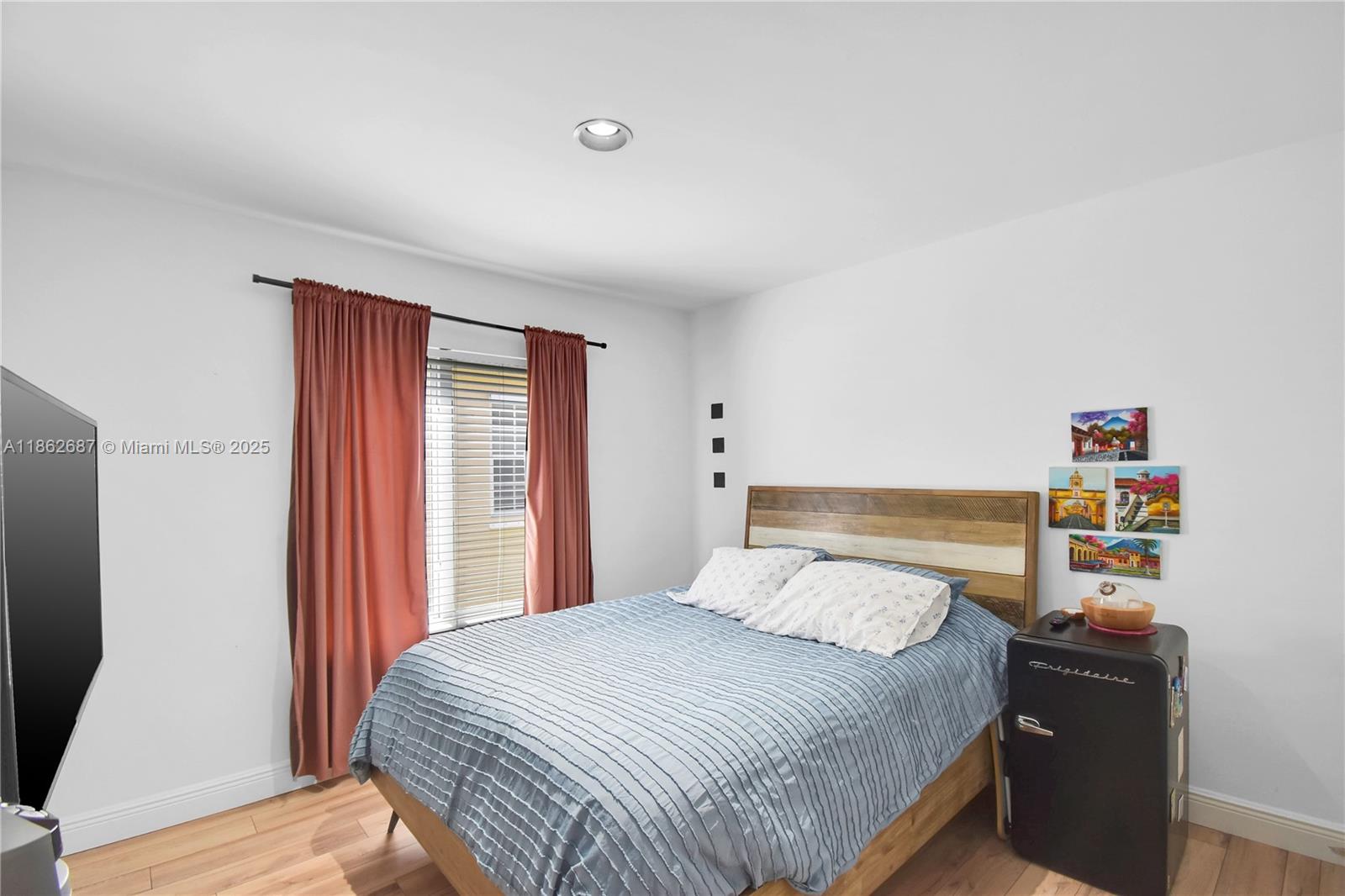 SECTOR 4 - Residential