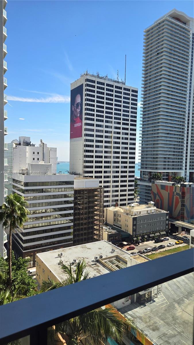 YOTEL - Residential Lease